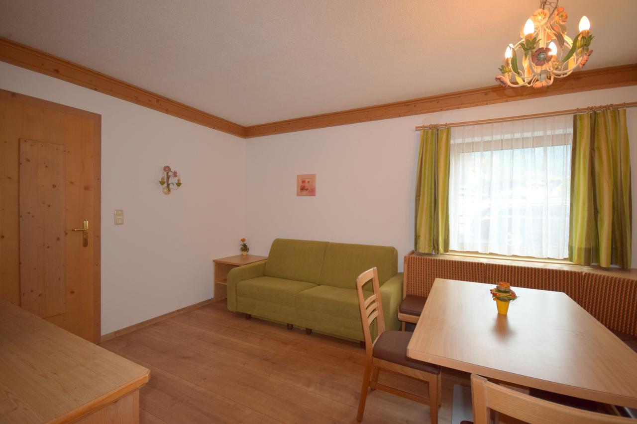 Apartment Haus Romana *