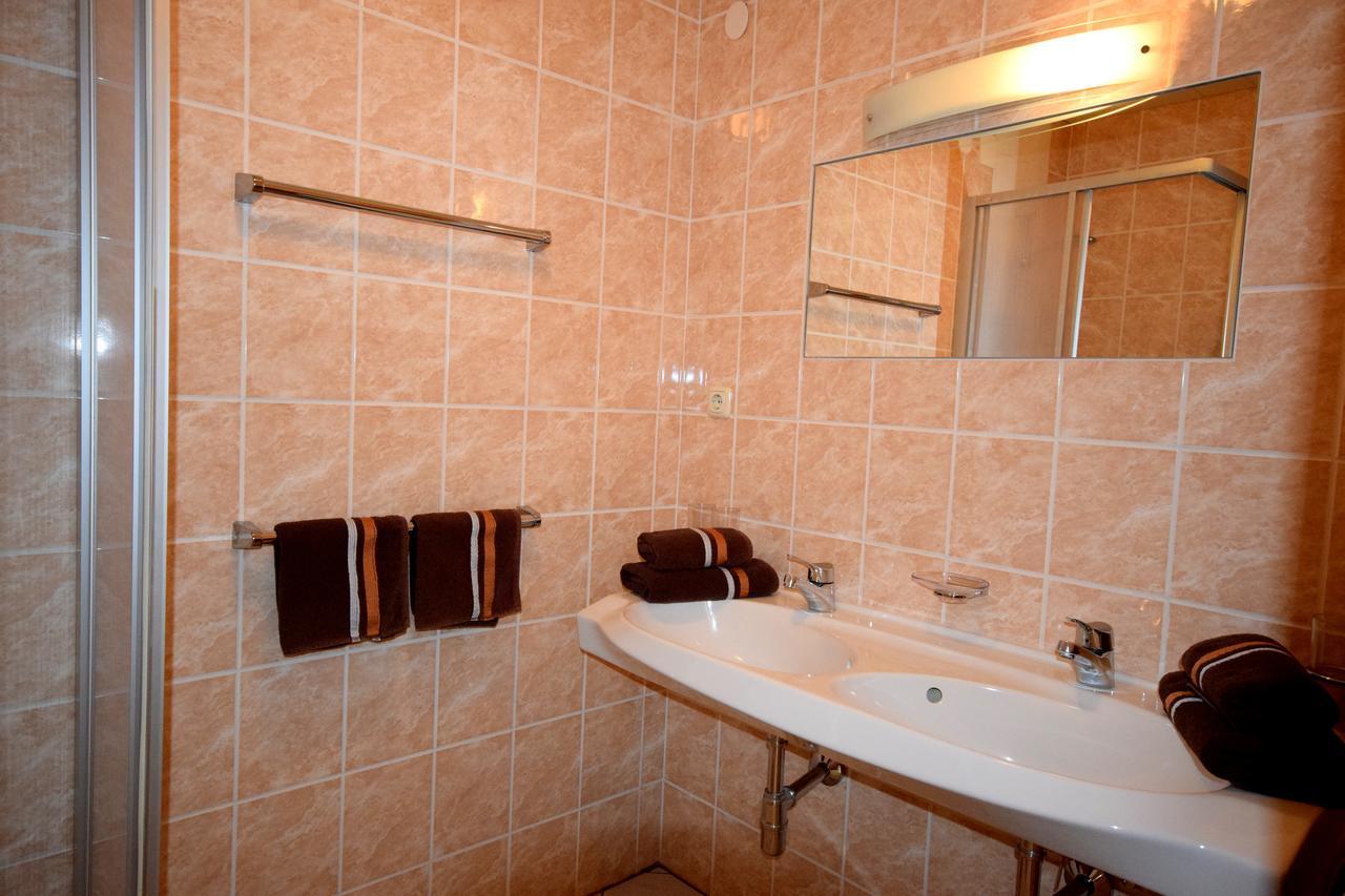 Apartment Haus Romana *